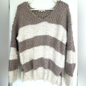 Miracle USA Eyelash Sweater